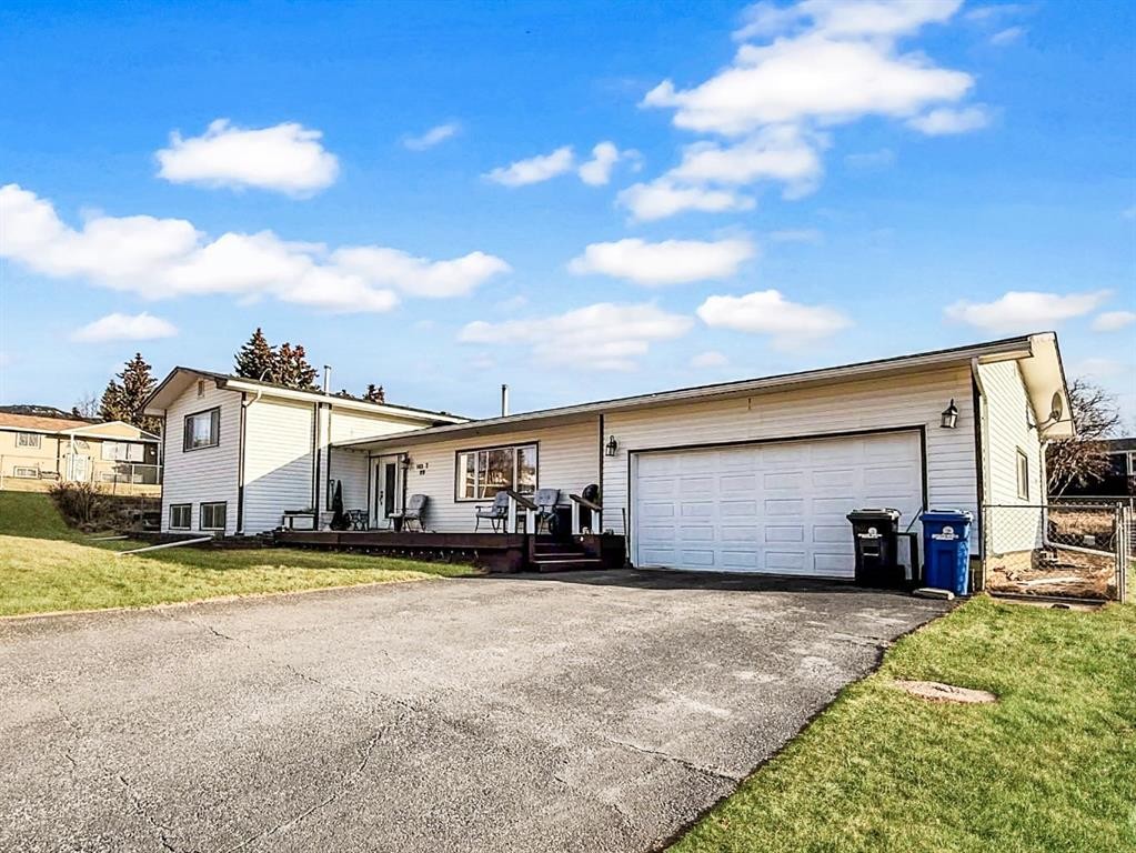 10357 99Th Avenue, Grande Cache, AB - Outdoor