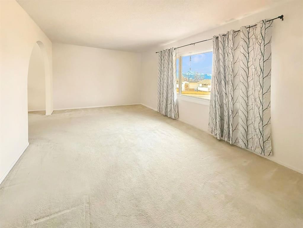 10357 99Th Avenue, Grande Cache, AB - Indoor Photo Showing Other Room