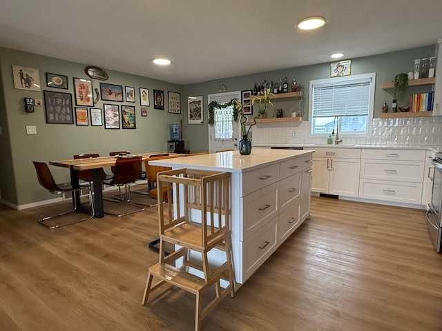 27 Bison Crescent, High Level, AB - Indoor Photo Showing Kitchen