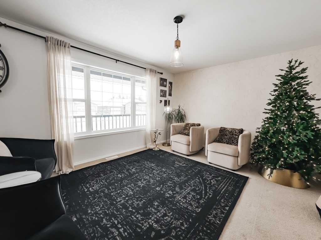 9606 107, La Crete, AB - Indoor