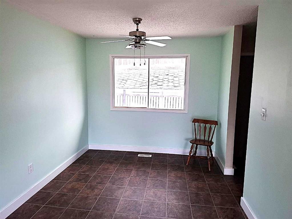 10918 97 Avenue, Grande Cache, AB - Indoor Photo Showing Other Room