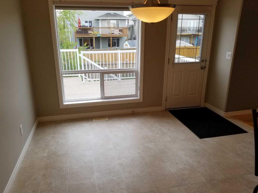 8814 114 Avenue, Grande Prairie, AB - Indoor Photo Showing Other Room