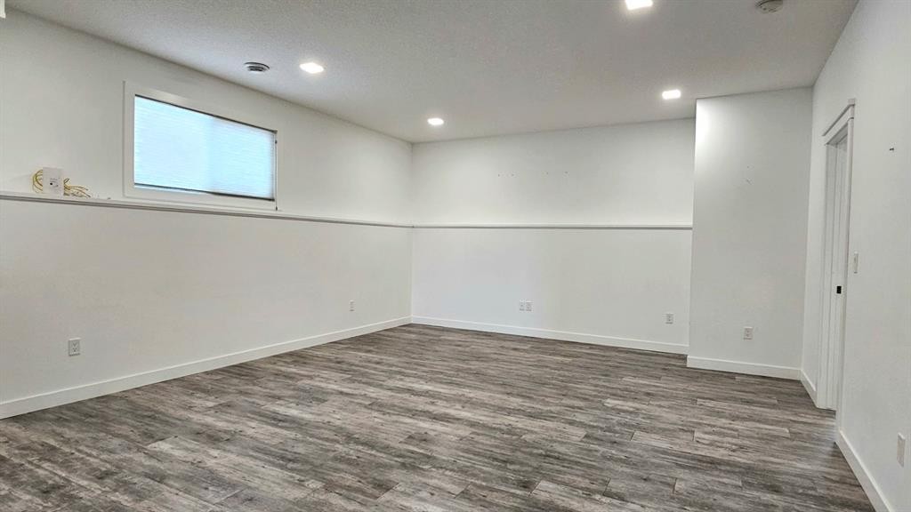 6530 Grand Banks Drive, Grande Prairie, AB - Indoor Photo Showing Other Room