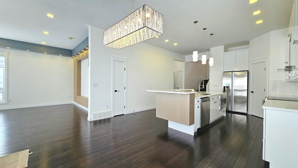 6530 Grand Banks Drive, Grande Prairie, AB - Indoor Photo Showing Other Room