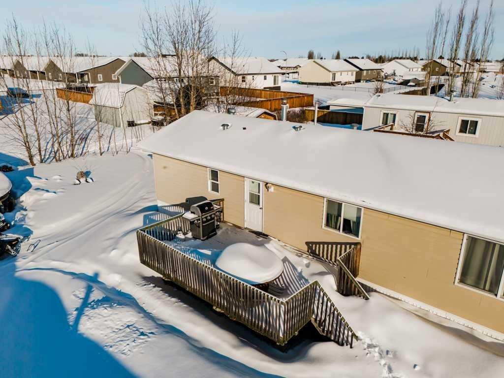 11114 98 Avenue, La Crete, AB - Outdoor