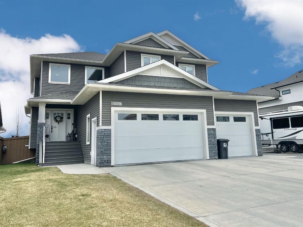 10718 152B Avenue, Rural Grande Prairie No. 1, County Of, AB - Outdoor With Facade