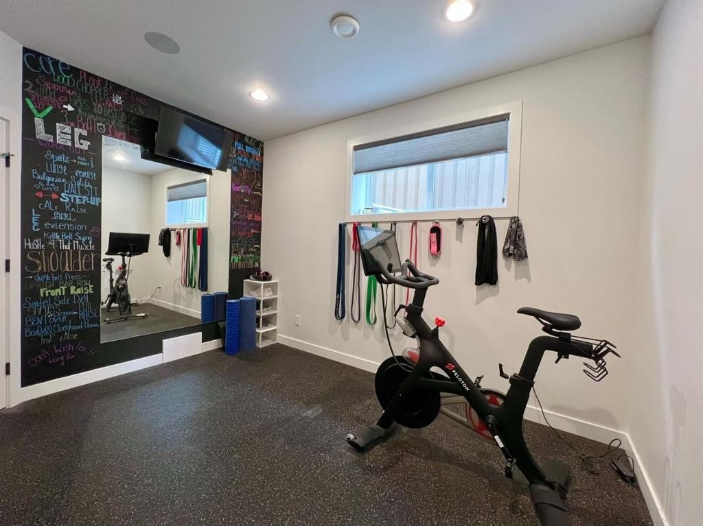 10718 152B Avenue, Rural Grande Prairie No. 1, County Of, AB - Indoor Photo Showing Gym Room