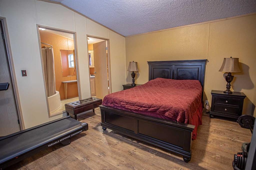 15 Dewberry Road, High Level, AB