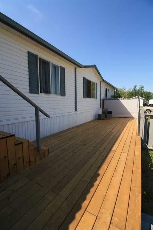 15 Dewberry Road, High Level, AB