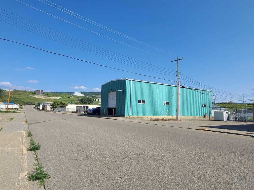 9503-9519 90 Avenue, Peace River, AB