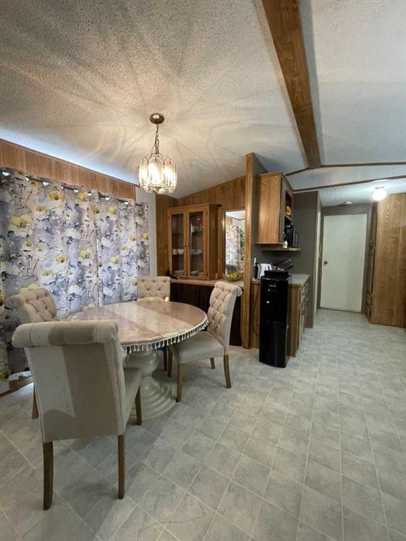 10508 98 Avenue, High Level, AB - Indoor Photo Showing Dining Room