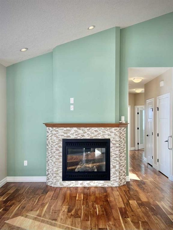 36-1049 Alberta Avenue, Debolt, AB - Indoor Photo Showing Living Room With Fireplace