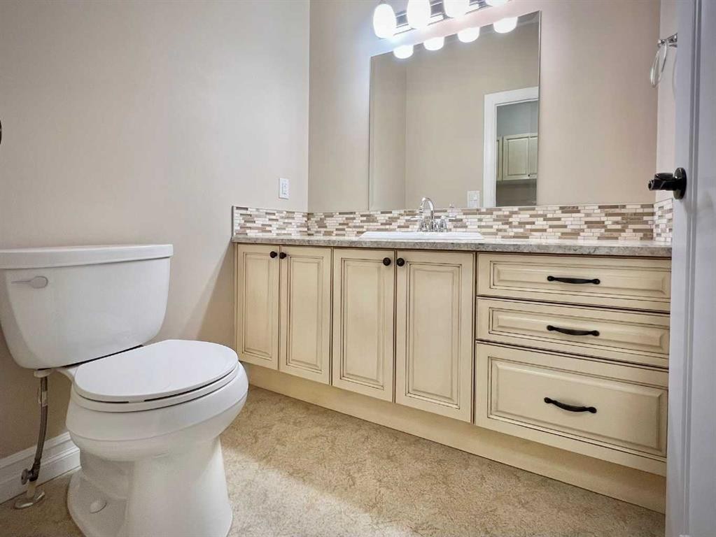 36-1049 Alberta Avenue, Debolt, AB - Indoor Photo Showing Bathroom