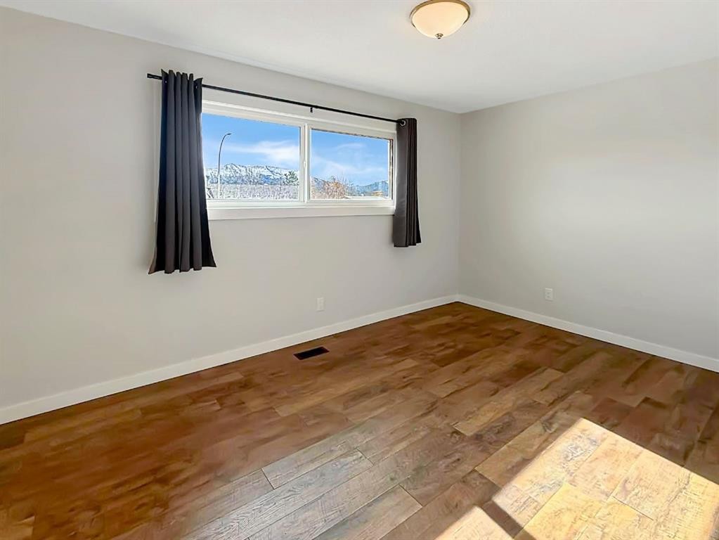 10250 97Th Avenue, Grande Cache, AB - Indoor Photo Showing Other Room