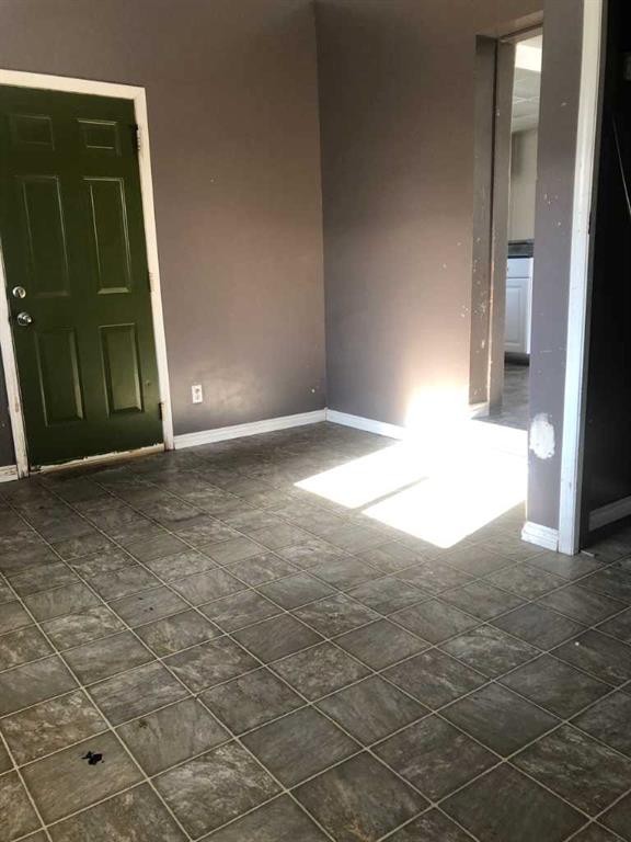 9908 105 Street, High Level, AB - Indoor Photo Showing Other Room