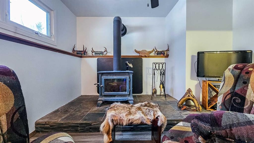 69565 Range Road 65, Grovedale, AB - Indoor