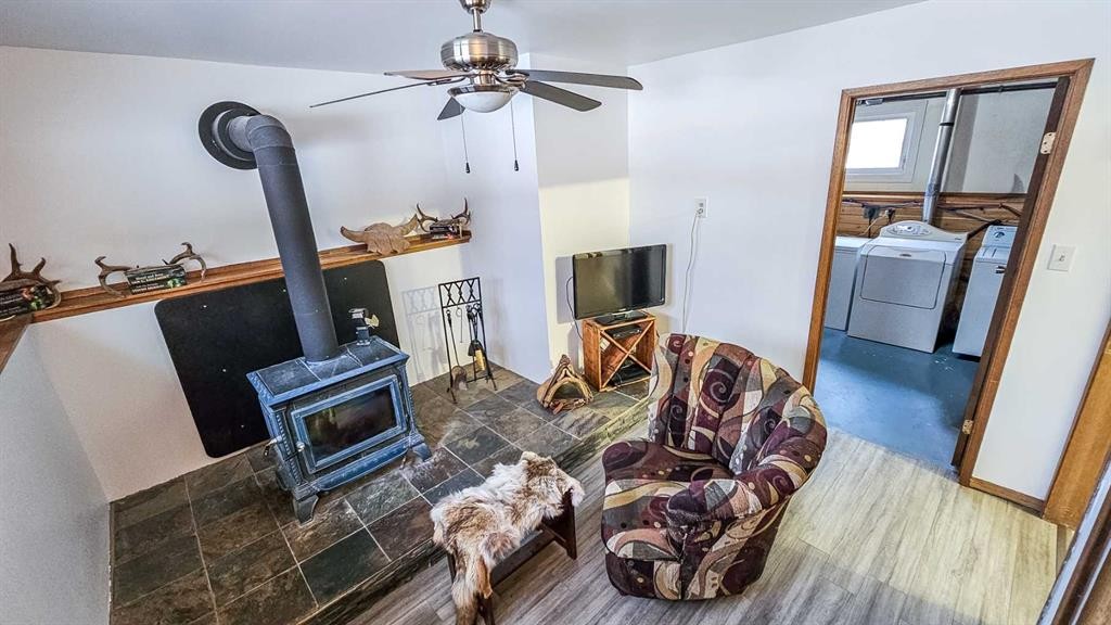 69565 Range Road 65, Grovedale, AB - Indoor