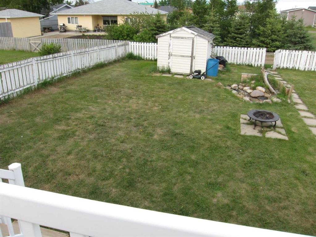4306 53 Street, Grimshaw, AB - Outdoor