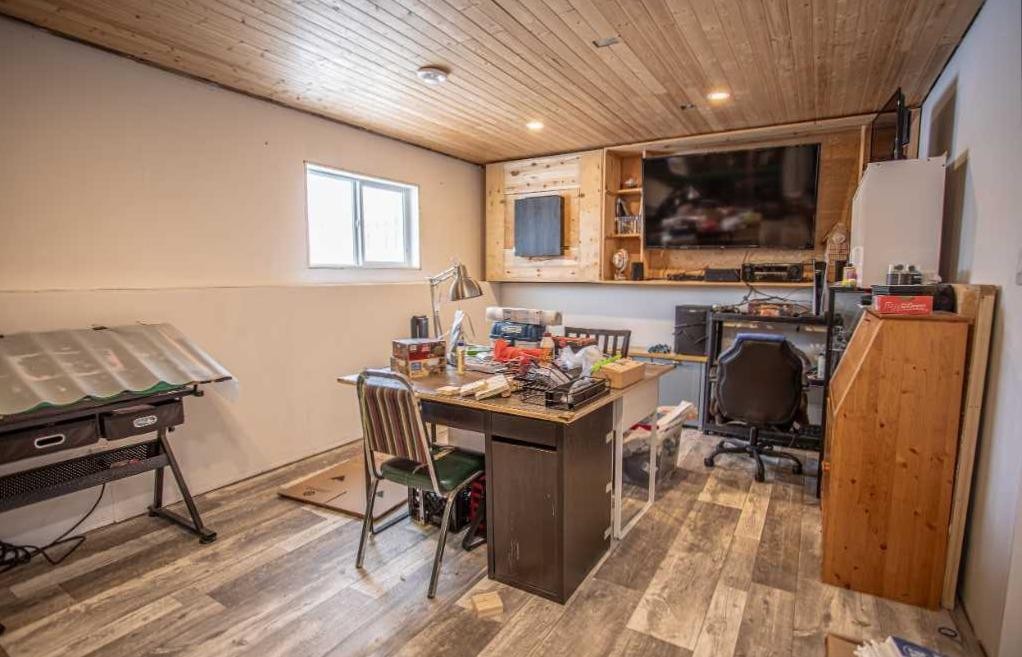 3 Boyer Close, High Level, AB - Indoor
