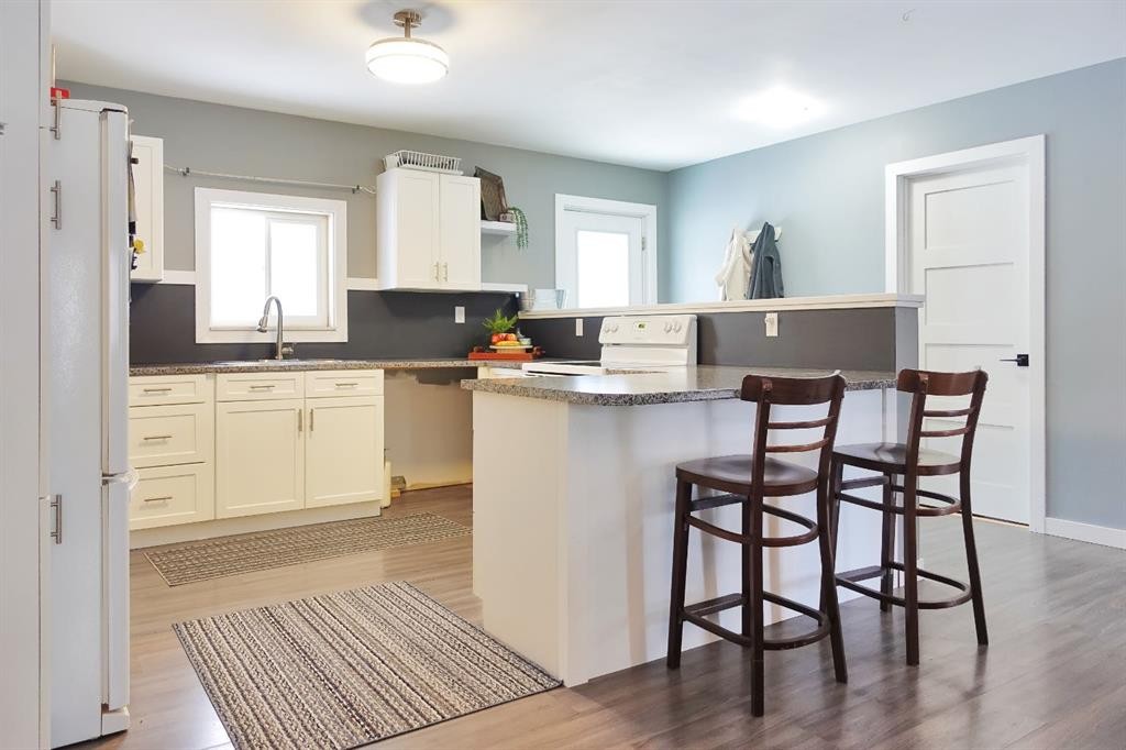 403-69402 Range Road 82, Grovedale, AB