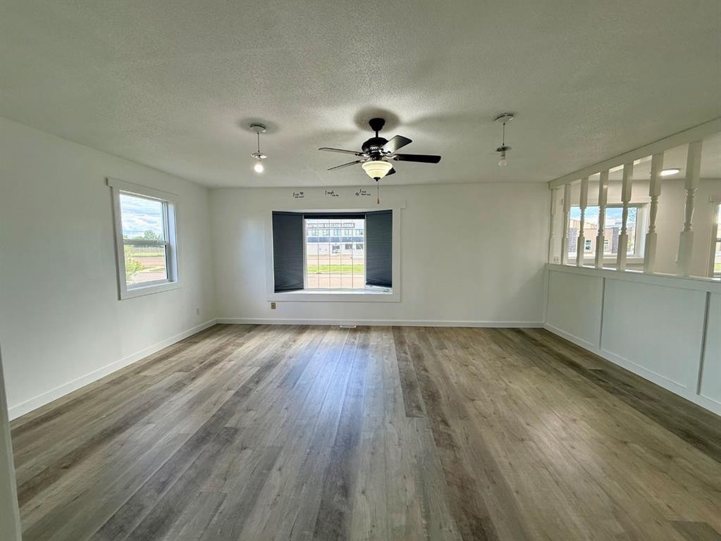 10202 99 Ave, La Crete, AB