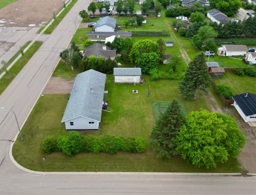 10202 99 Ave, La Crete, AB