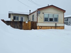 5206 55 Avenue Grimshaw, AB T0H 1W0