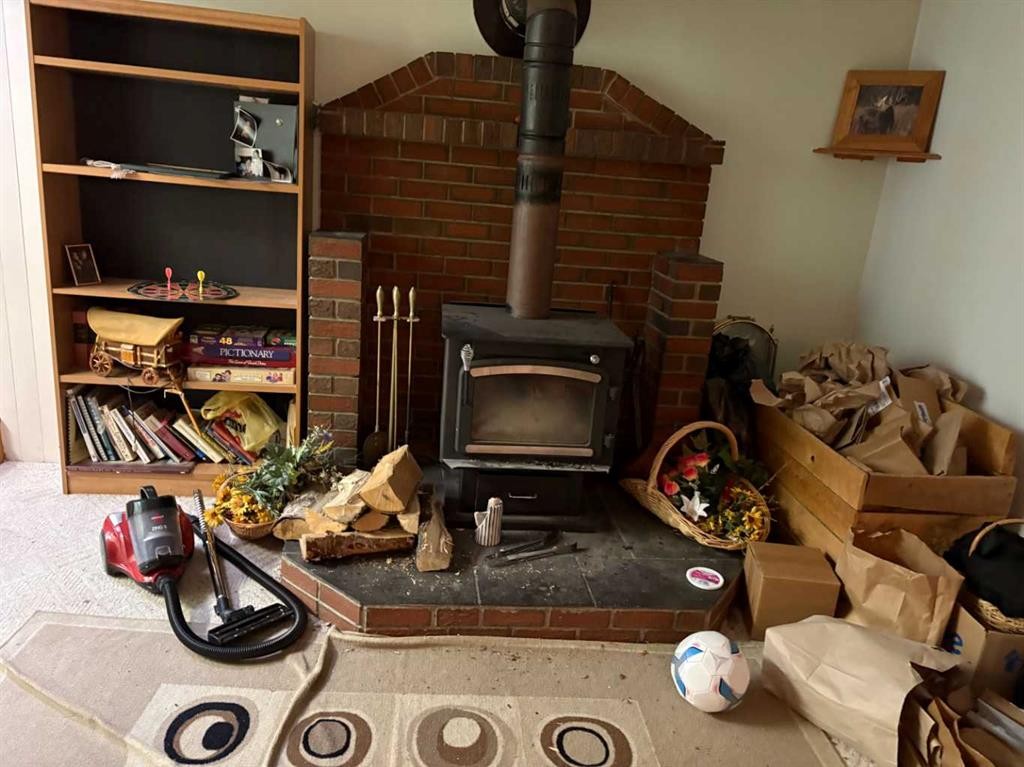 5003 42 Avenue, Valleyview, AB - Indoor Photo Showing Other Room