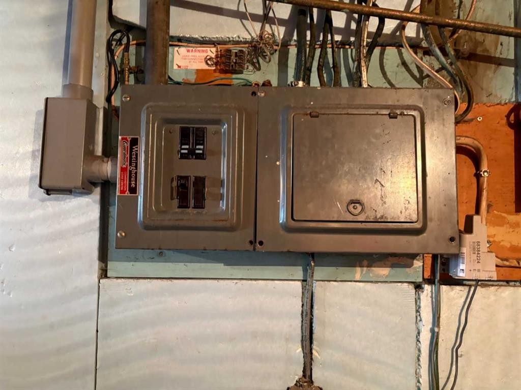 5003 42 Avenue, Valleyview, AB - Indoor