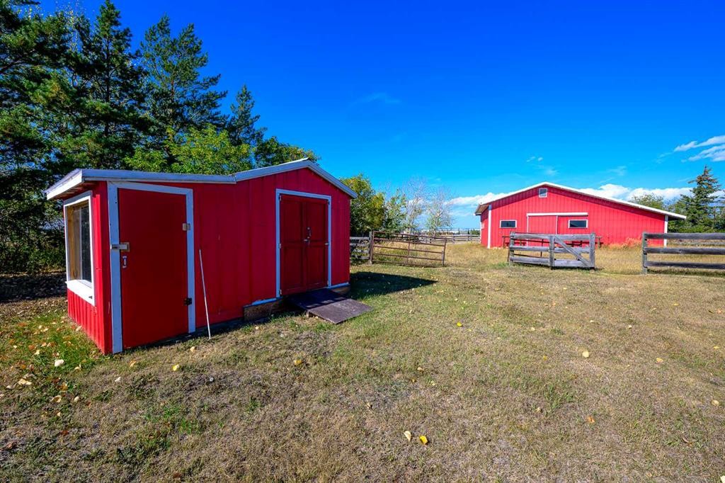 723060 Range Road 62, Clairmont, AB - Outdoor