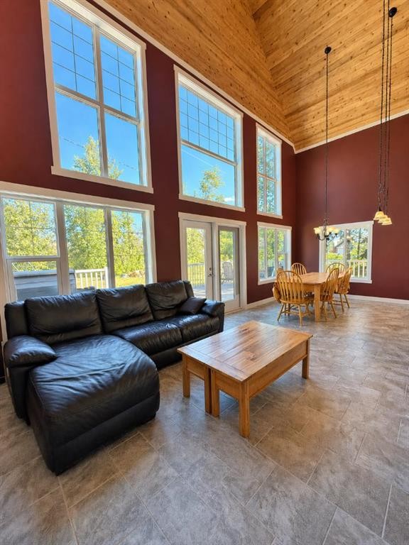 151 Peace River Avenue, Joussard, AB