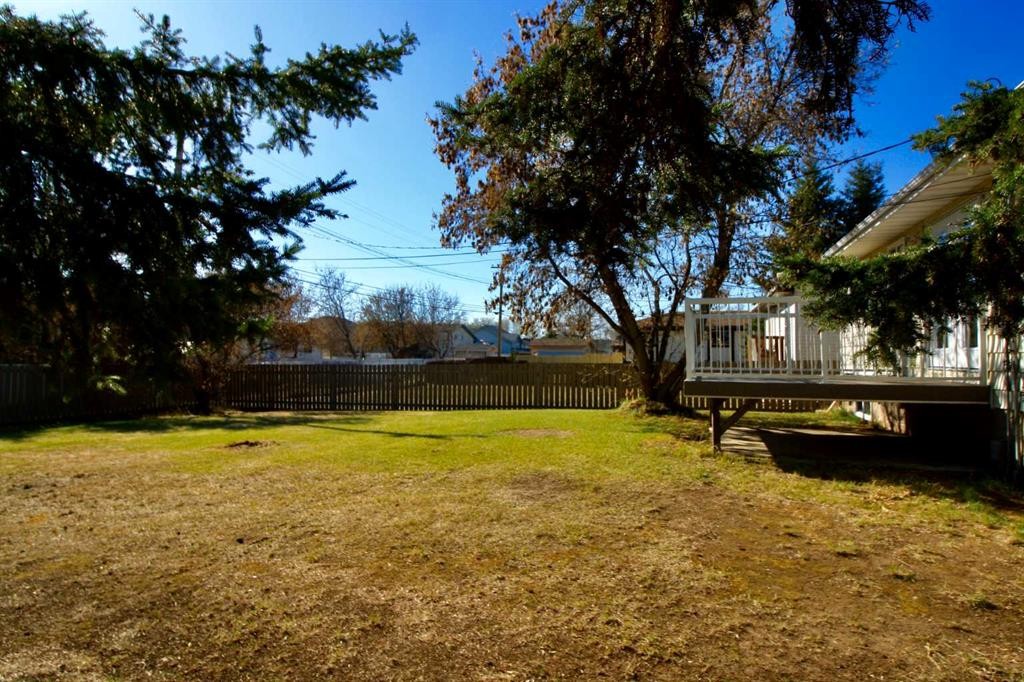 10403 106 Avenue, High Level, AB - Outdoor With Deck Patio Veranda