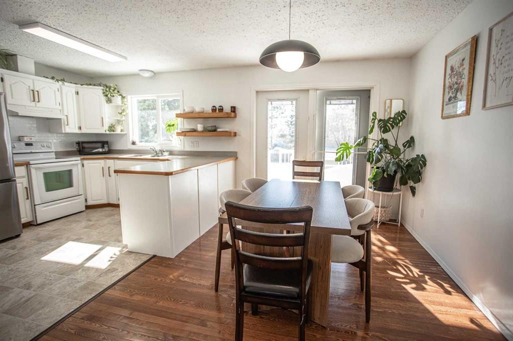 10403 106 Avenue, High Level, AB - Indoor