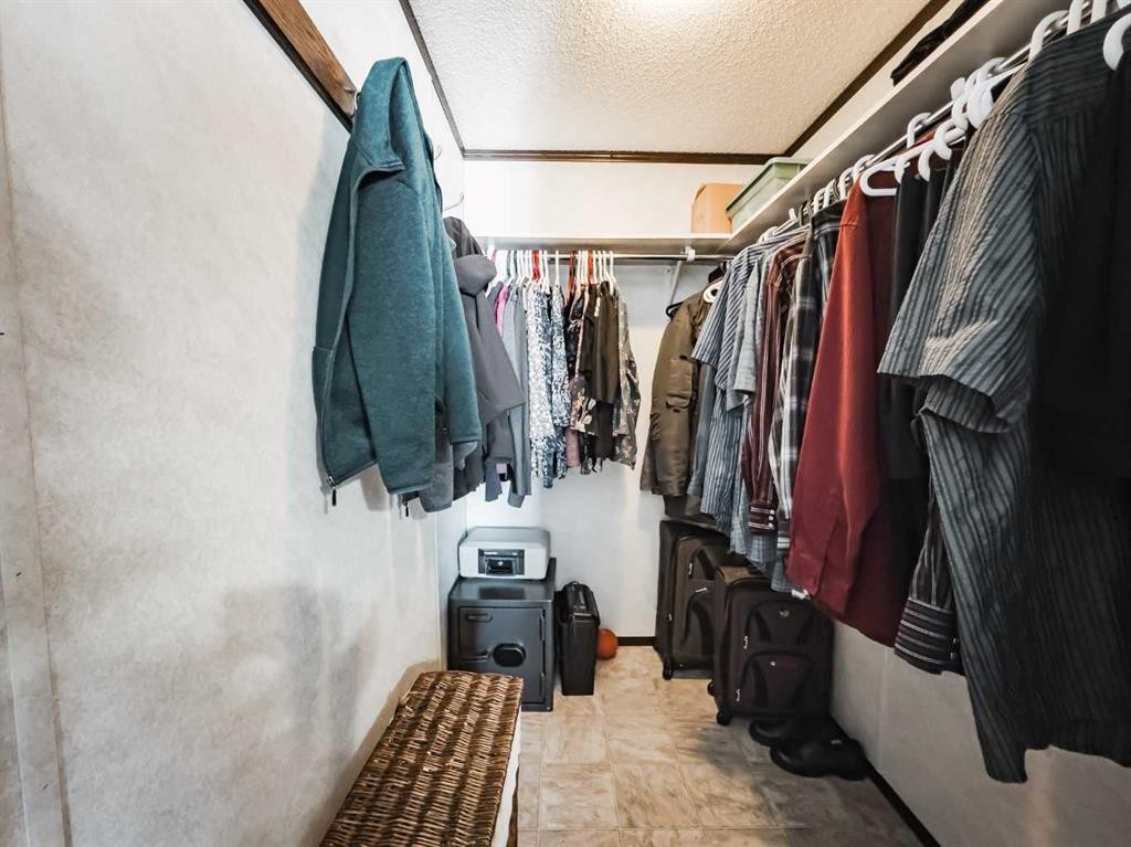 893029 Range Rd 232, Manning, AB - Indoor With Storage