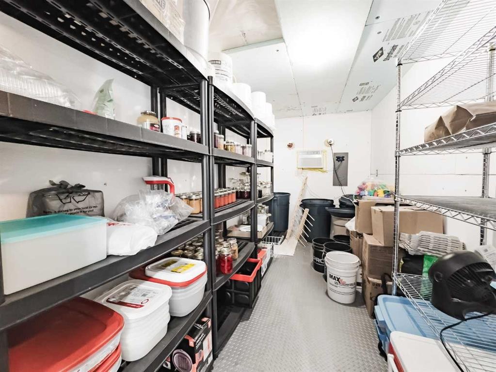 893029 Range Rd 232, Manning, AB - Indoor