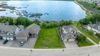 12606 Lakeshore Drive, Grande Prairie, AB