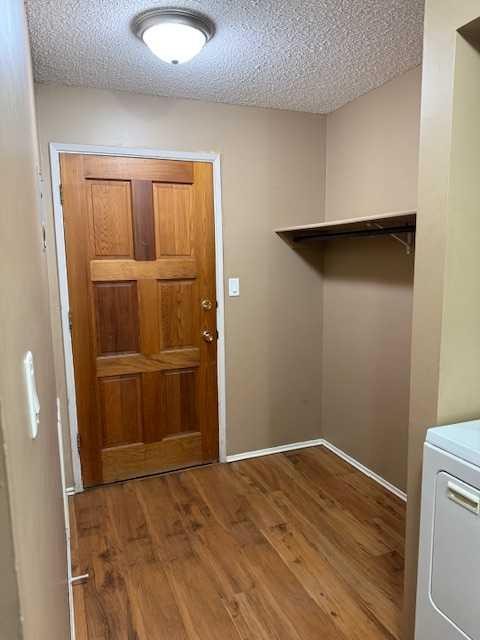 101-11114 Hoppe, Grande Cache, AB - Indoor