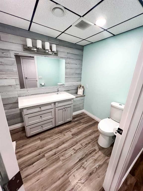 9110 100 Ave, La Crete, AB - Indoor Photo Showing Bathroom