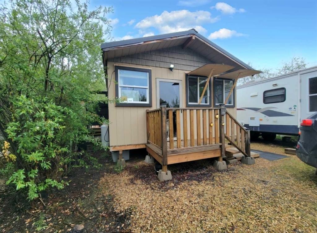 101A Hwy 2, Faust, AB
