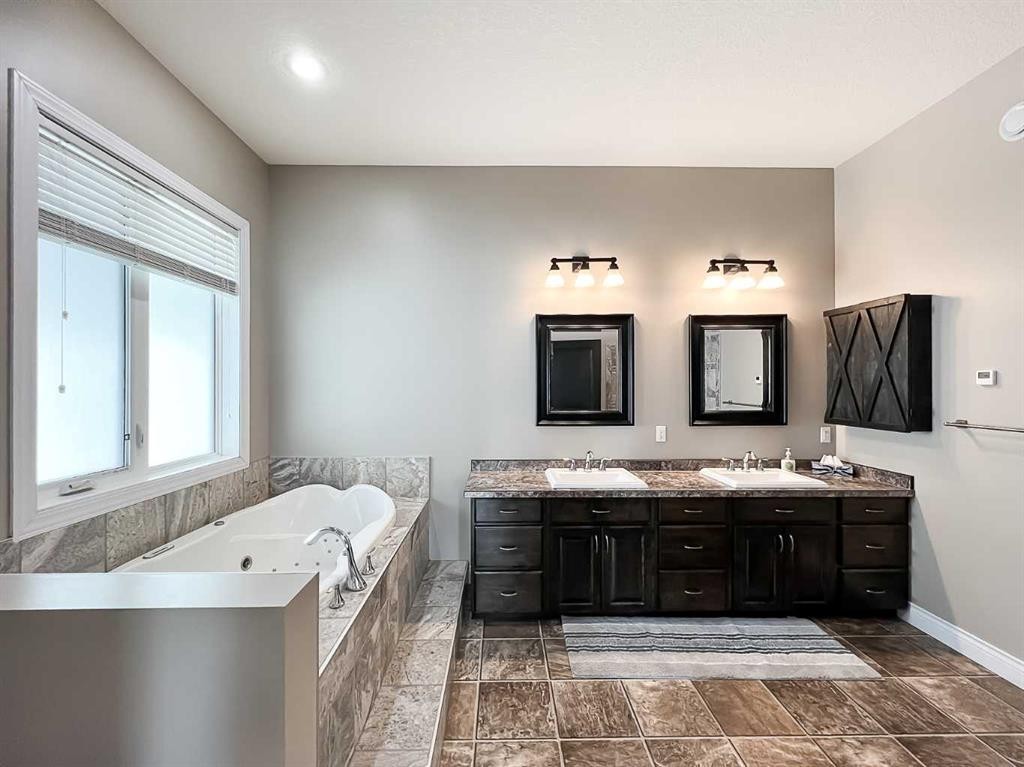 1-914033 Rr 234, Manning, AB - Indoor Photo Showing Bathroom