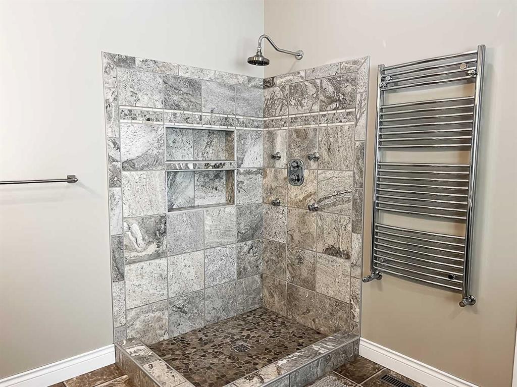 1-914033 Rr 234, Manning, AB - Indoor Photo Showing Bathroom