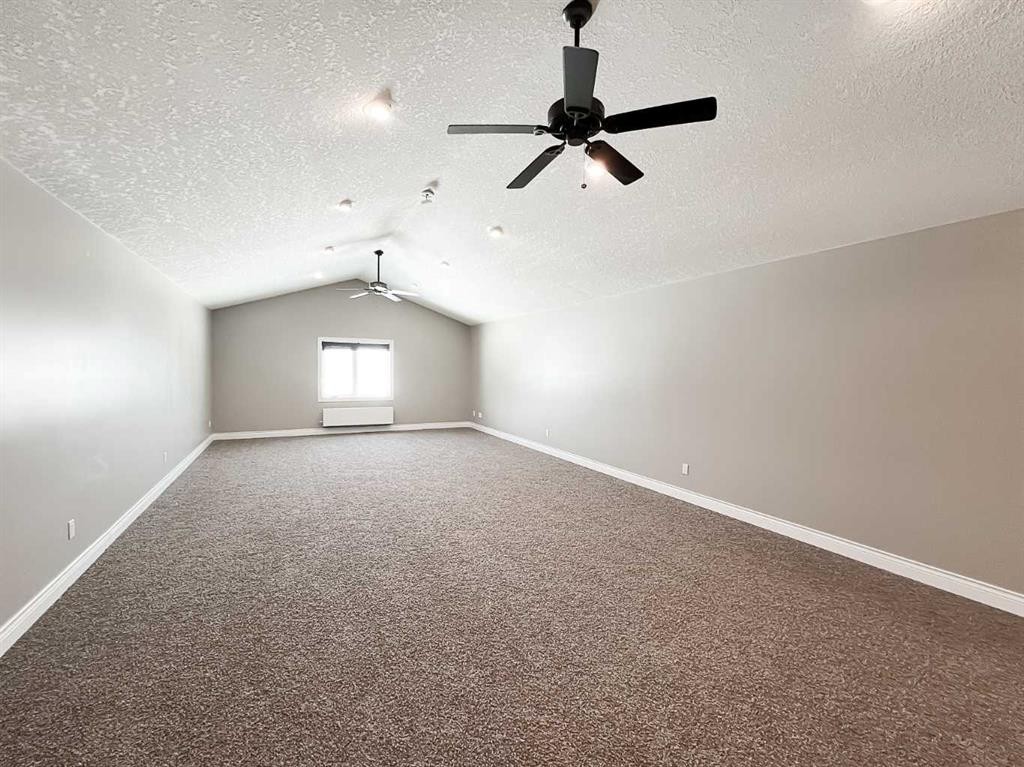 1-914033 Rr 234, Manning, AB - Indoor Photo Showing Other Room