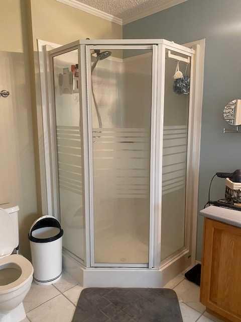 70104 230 Range Road, Valleyview, AB - Indoor Photo Showing Bathroom