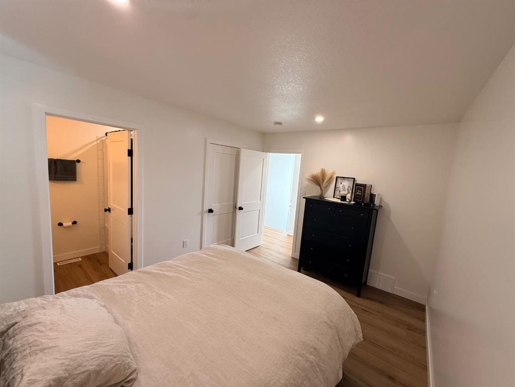 10406 105 Ave, La Crete, AB - Indoor Photo Showing Bedroom