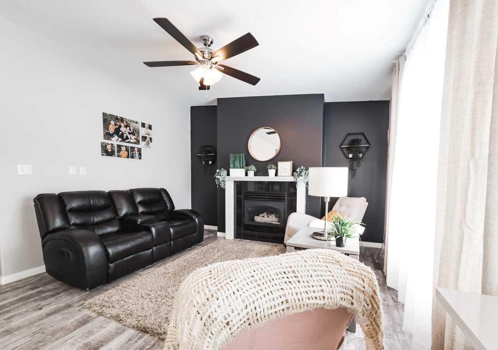 10705 101 Avenue, La Crete, AB - Indoor With Fireplace