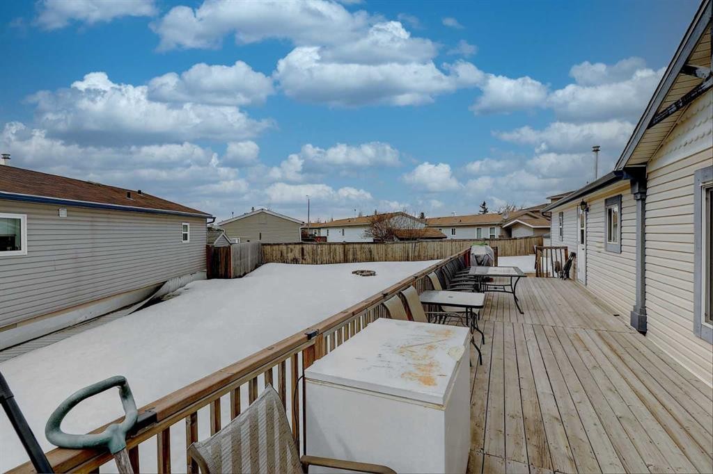 8930 89St, Grande Prairie, AB - Outdoor With Exterior