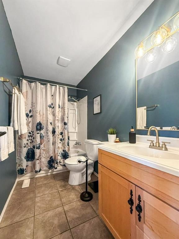 49 97Th Avenue, Grande Cache, AB - Indoor Photo Showing Bathroom