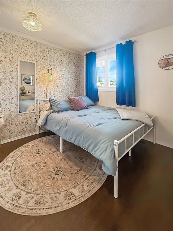 49 97Th Avenue, Grande Cache, AB - Indoor Photo Showing Bedroom