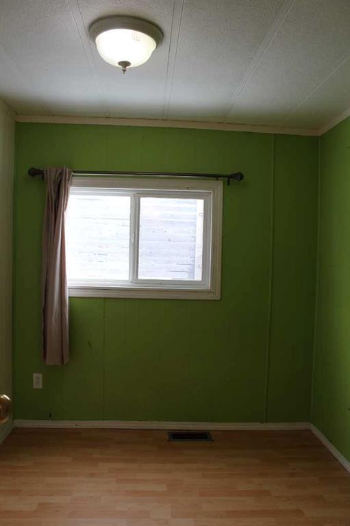 101 7Th Avenue Se, Manning, AB - Indoor Photo Showing Other Room
