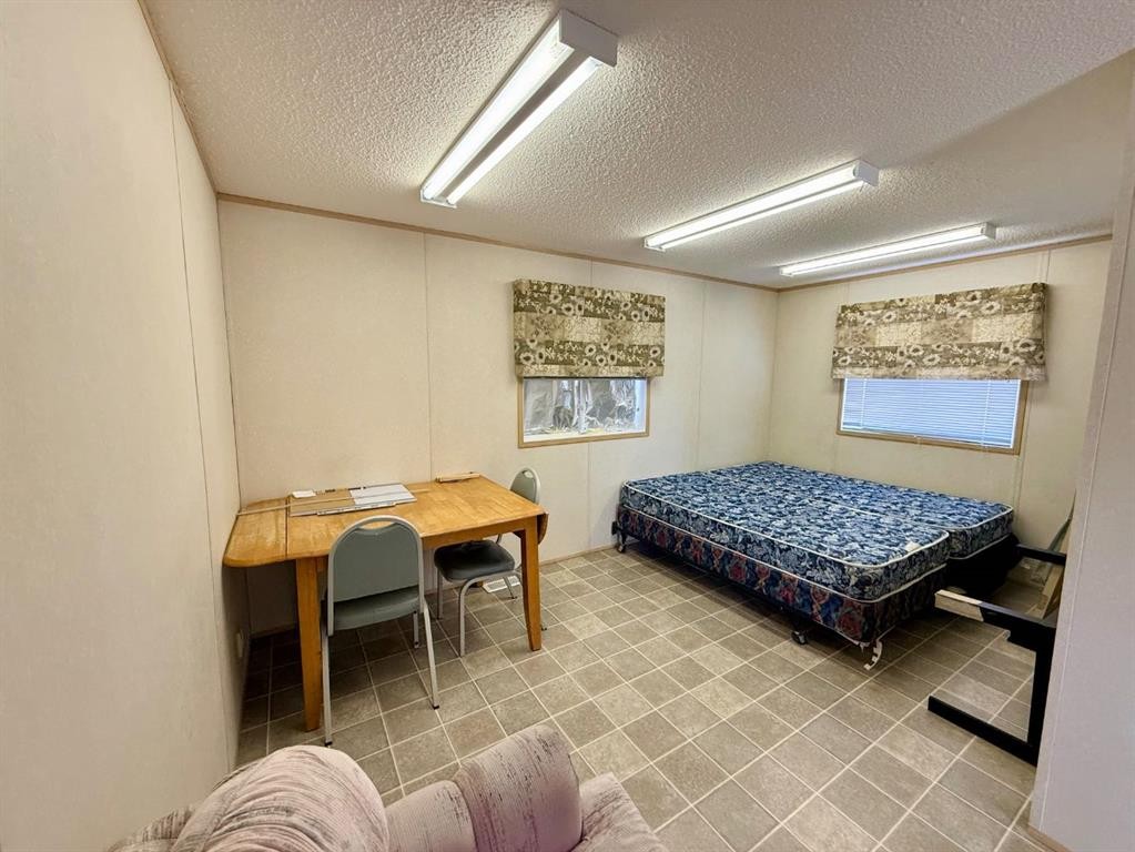 10413 110 Ave, La Crete, AB - Indoor Photo Showing Other Room